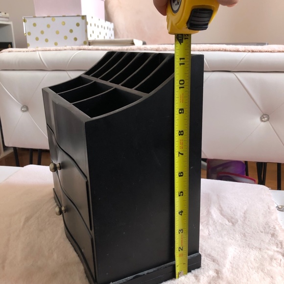 SOLD High Quality Office Stationery Organizer - Picture 6 of 7